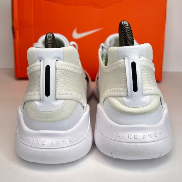 Nike Womens Free RN 2018 White/Black Running Shoes Sz 9 New with Box! 942837-100 - Picture 4 of 16